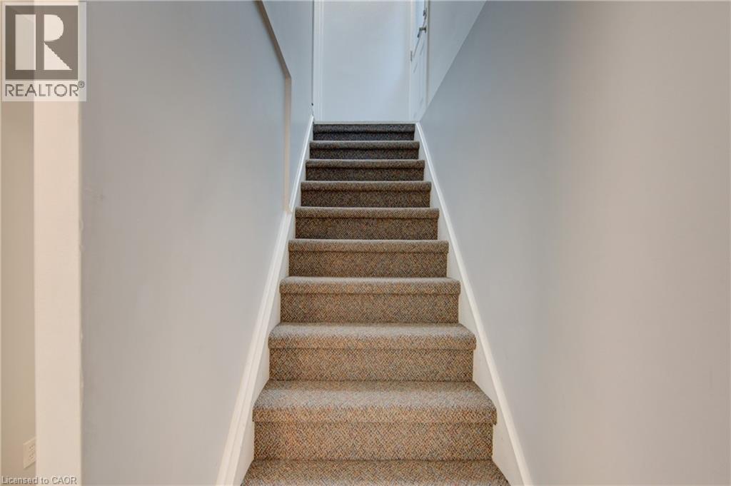 250 Dinison Crescent, Kitchener, Ontario  N2E 3G8 - Photo 27 - 40847267