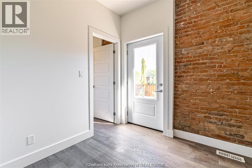 71 King Street East Unit# 203, Chatham, Ontario  N7M 1C7 - Photo 6 - 26017777