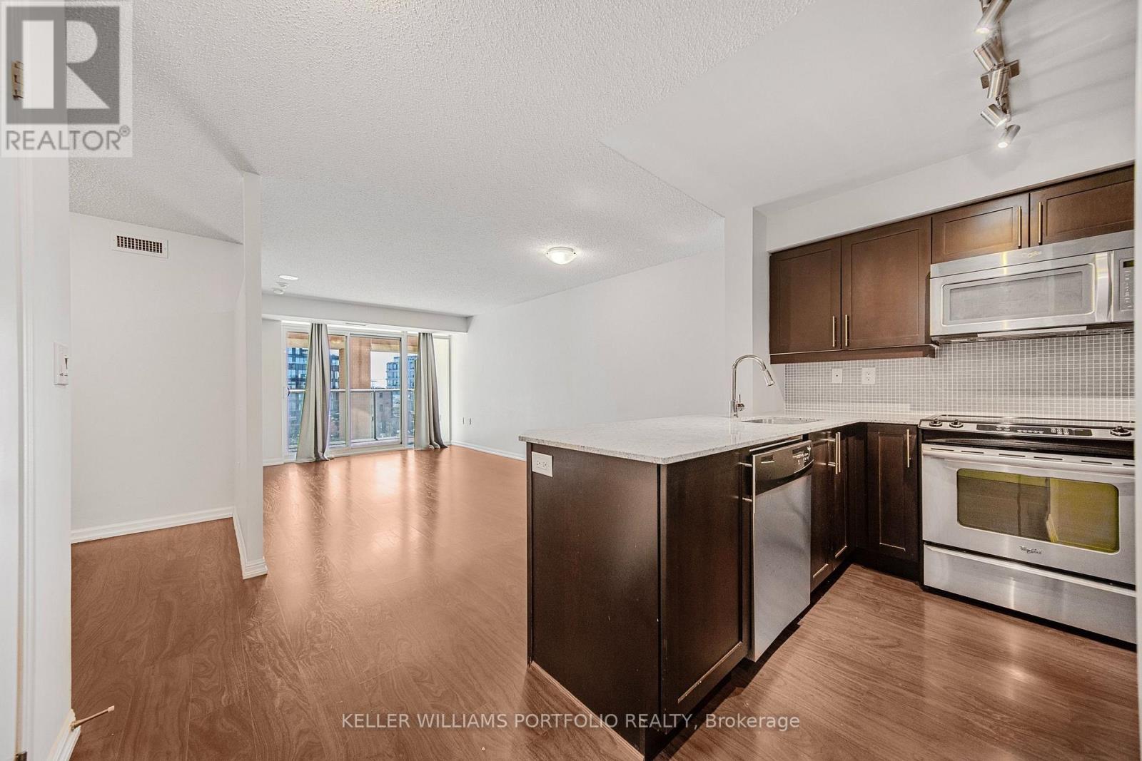 508 - 125 WESTERN BATTERY ROAD, Toronto (Niagara)