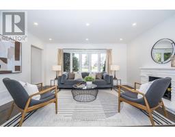 89 SCARBOROUGH HEIGHTS BOULEVARD, Toronto, Ontario