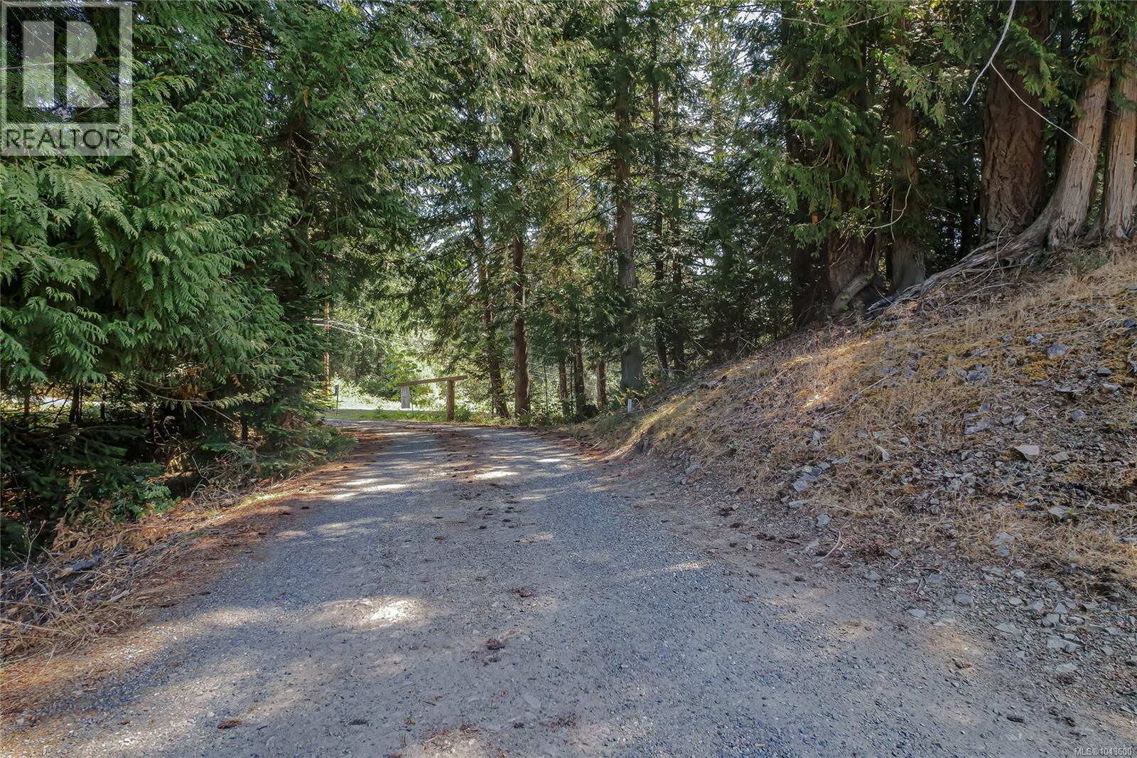 215 Long Harbour Rd, Salt Spring, British Columbia  V8K 2K9 - Photo 15 - 1043600