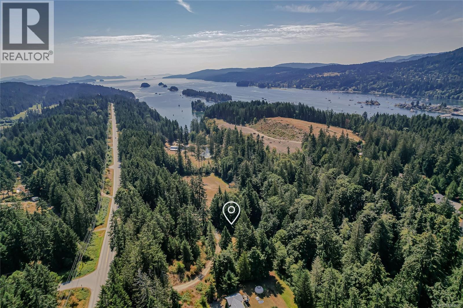215 Long Harbour Rd, Salt Spring, British Columbia  V8K 2K9 - Photo 3 - 1043600