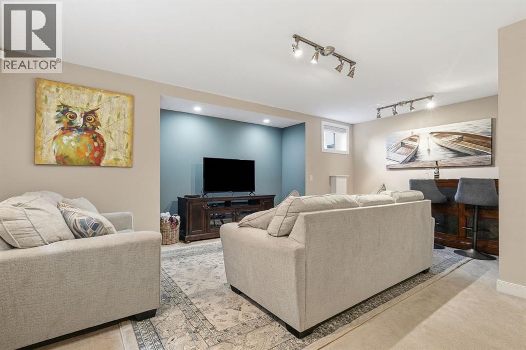 2409 Westmount Road NW, Calgary, Alberta  T2N 3N9 - Photo 37 - A2320112