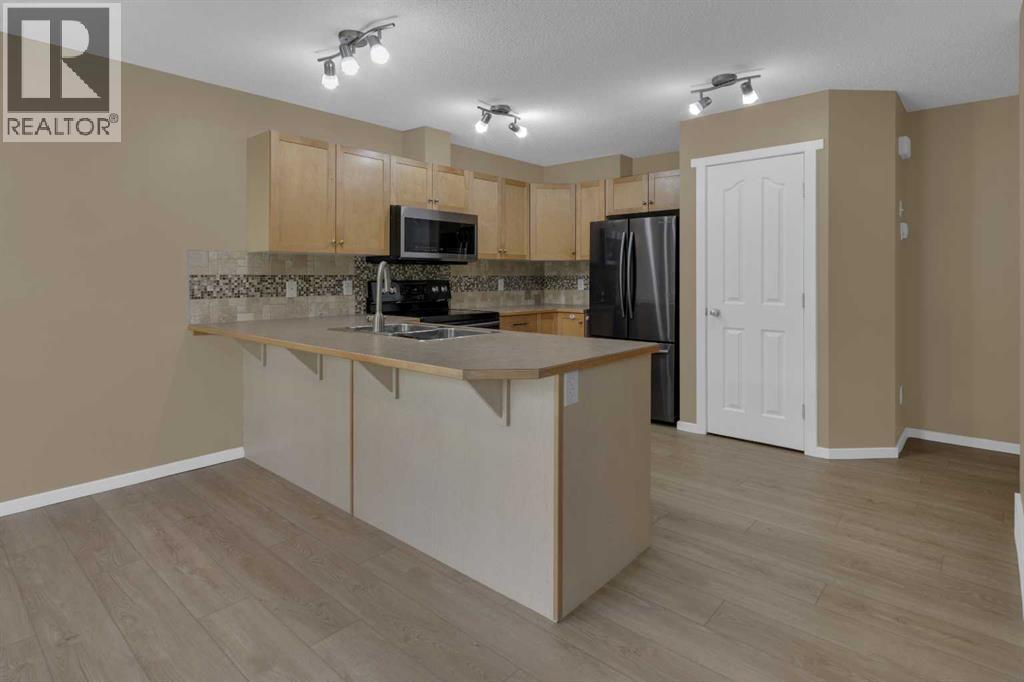 702, 800 Yankee Valley Boulevard SE, Airdrie, Alberta T4A 2L2 - Photo 6 - A2327841