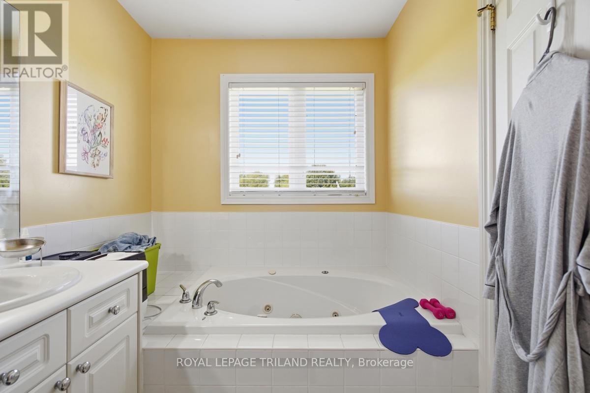 127 - 600 Hyde Park Road, London North, Ontario  N6H 5W8 - Photo 24 - X13227266