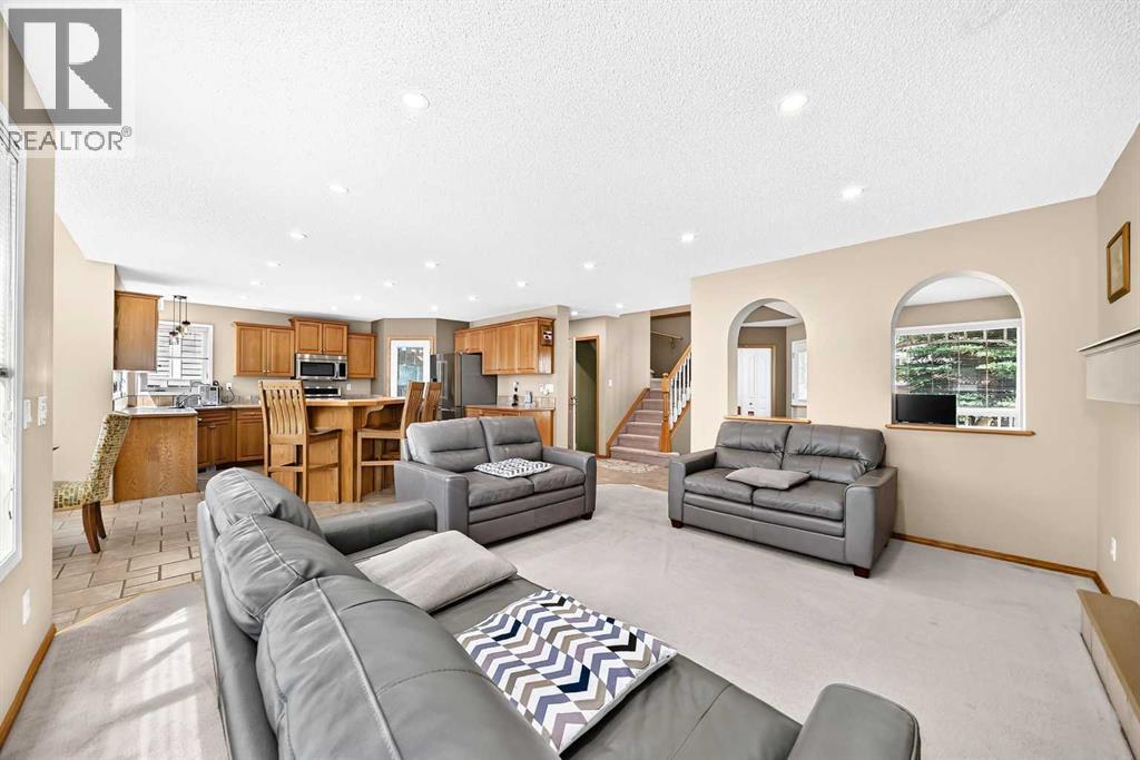 3767 Springbank Drive SW, Calgary, Alberta  T3H 4J5 - Photo 20 - A2328370