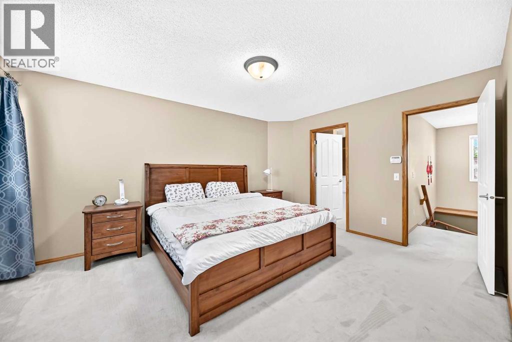 3767 Springbank Drive SW, Calgary, Alberta  T3H 4J5 - Photo 25 - A2328370