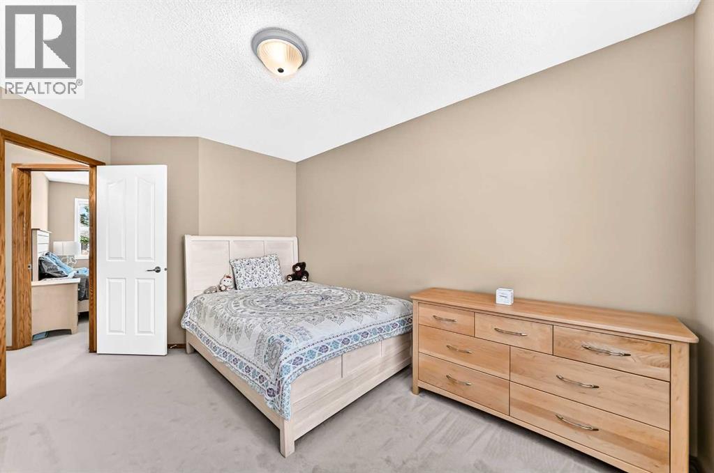 3767 Springbank Drive SW, Calgary, Alberta  T3H 4J5 - Photo 32 - A2328370