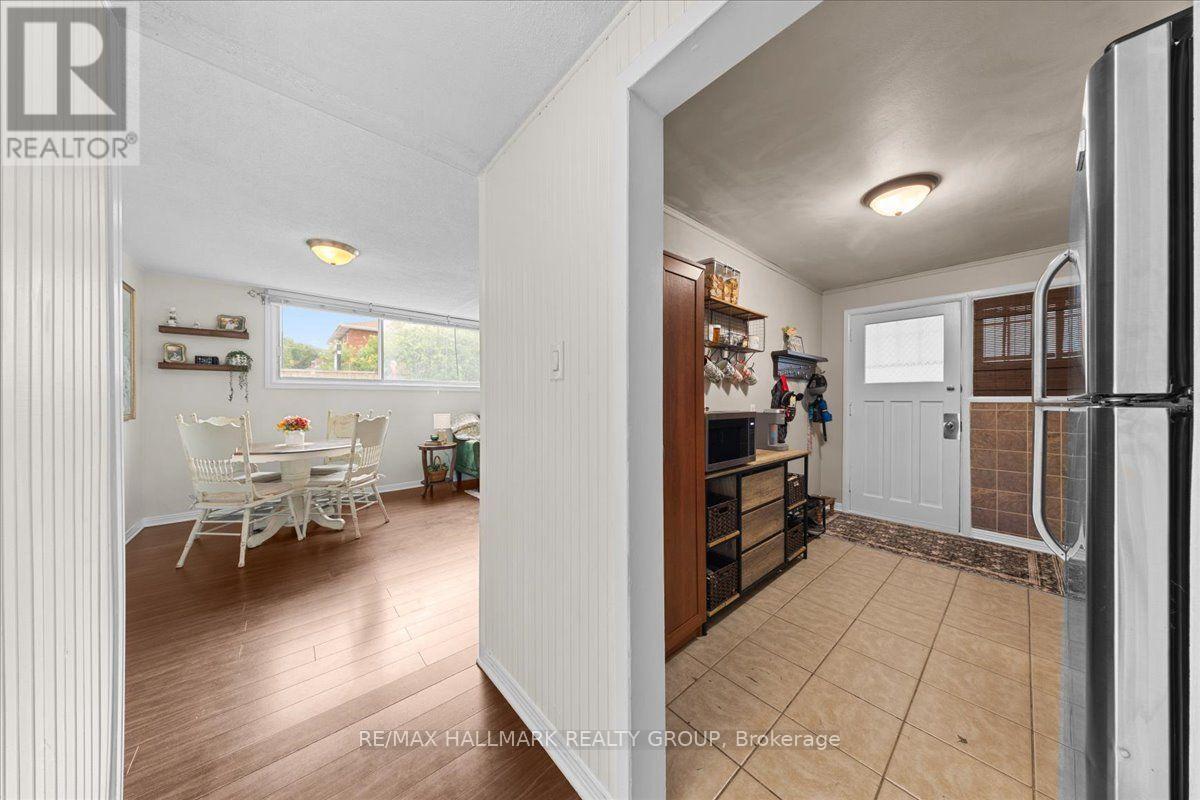 664 Cummings Avenue, Ottawa, Ontario  K1K 2K8 - Photo 23 - X13600766
