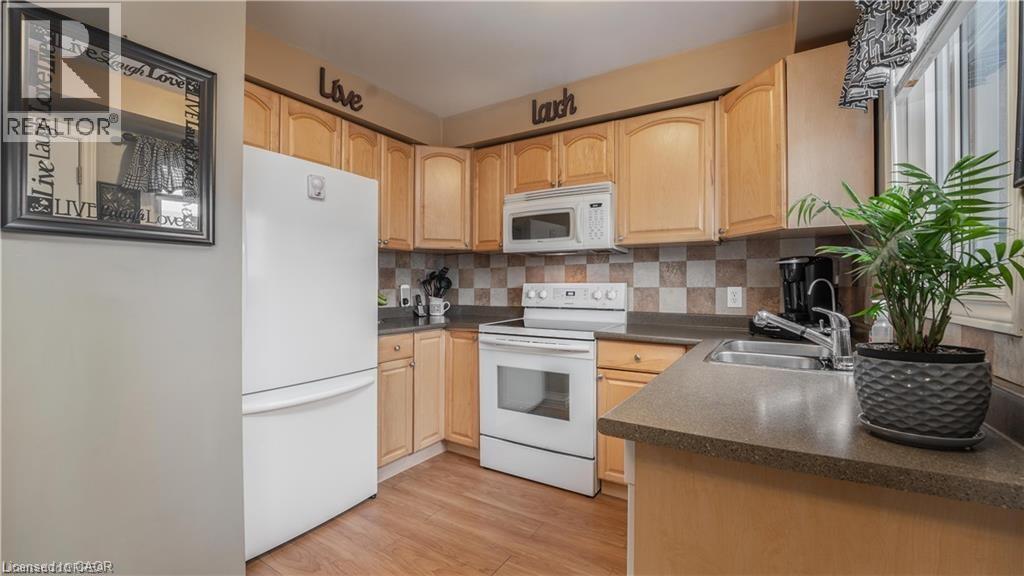 368 Springbank Avenue N Unit# 3, Woodstock, Ontario  N4T 1L1 - Photo 7 - 40842925