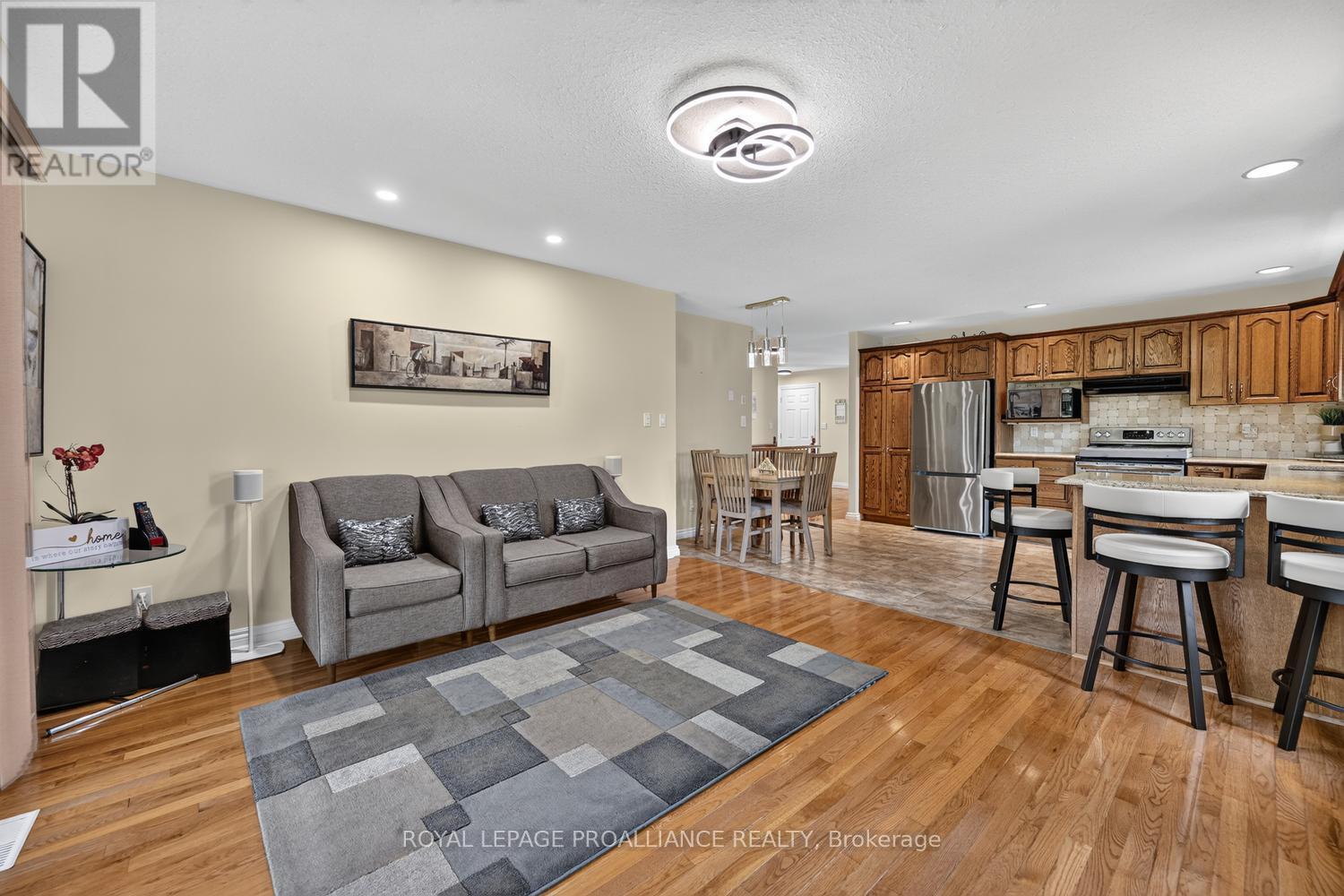 1099 Bridlewood Drive, Brockville, Ontario  K6V 7G2 - Photo 15 - X13600746