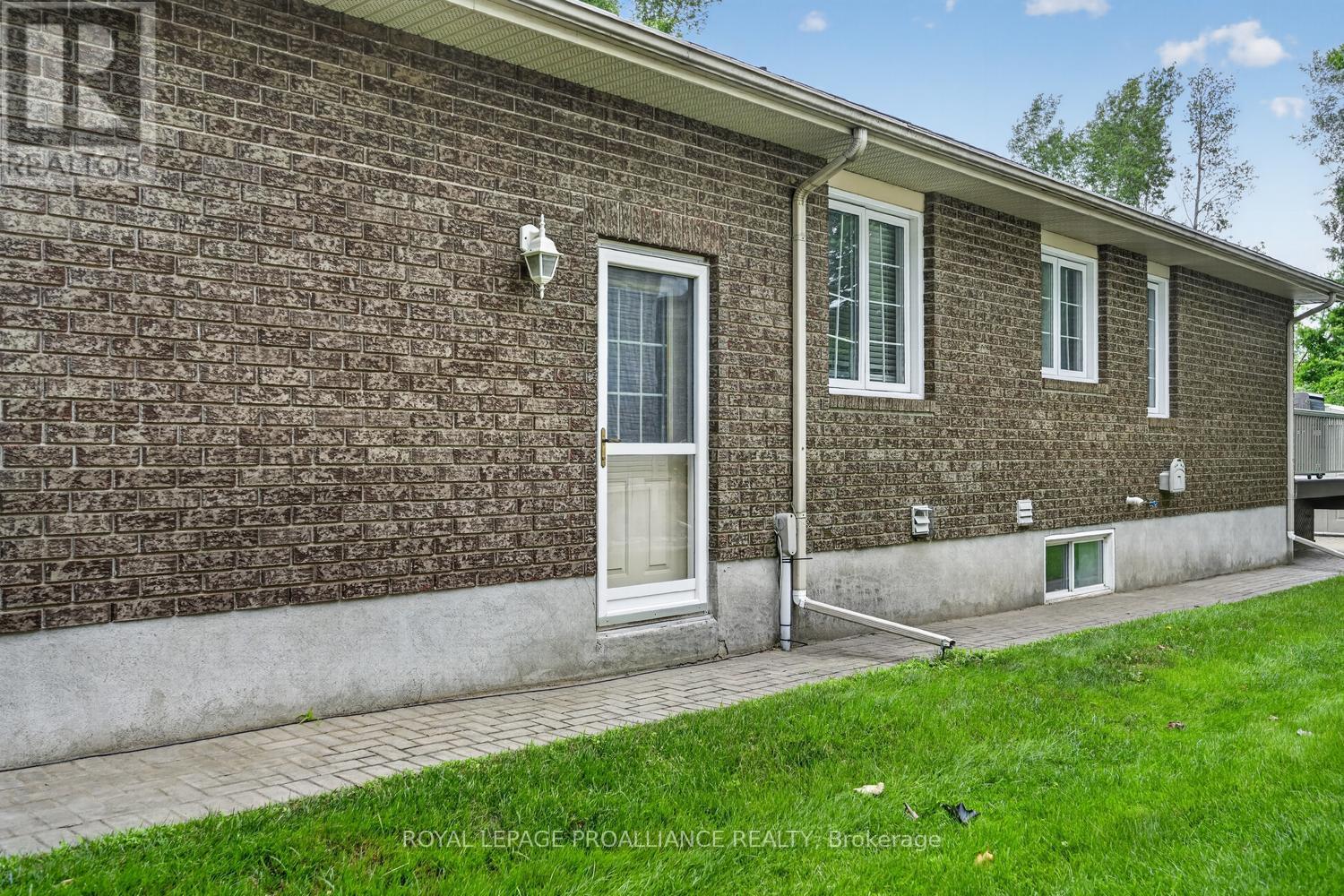 1099 Bridlewood Drive, Brockville, Ontario  K6V 7G2 - Photo 41 - X13600746