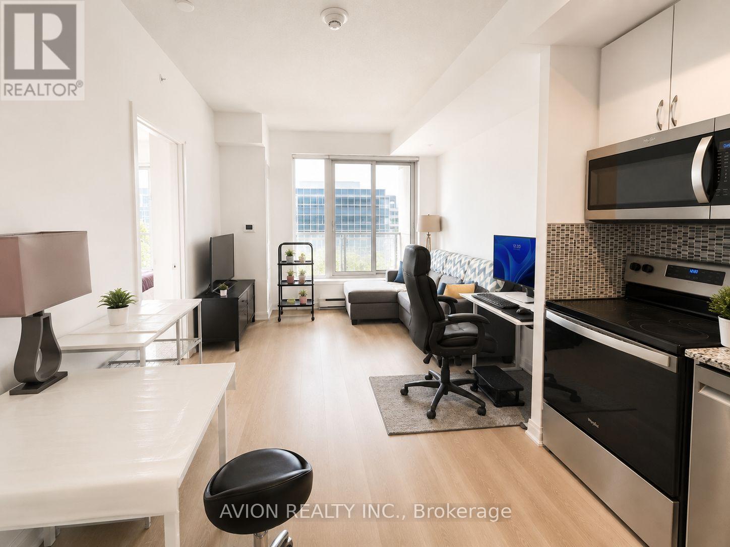 212 - 3220 SHEPPARD AVENUE E, Toronto, Ontario
