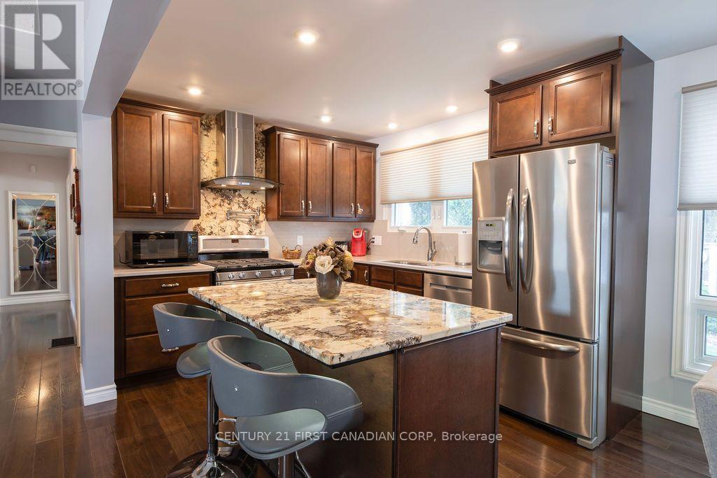 252 Rapley Street, Strathroy-Caradoc, Ontario  N7G 3E6 - Photo 5 - X13600782