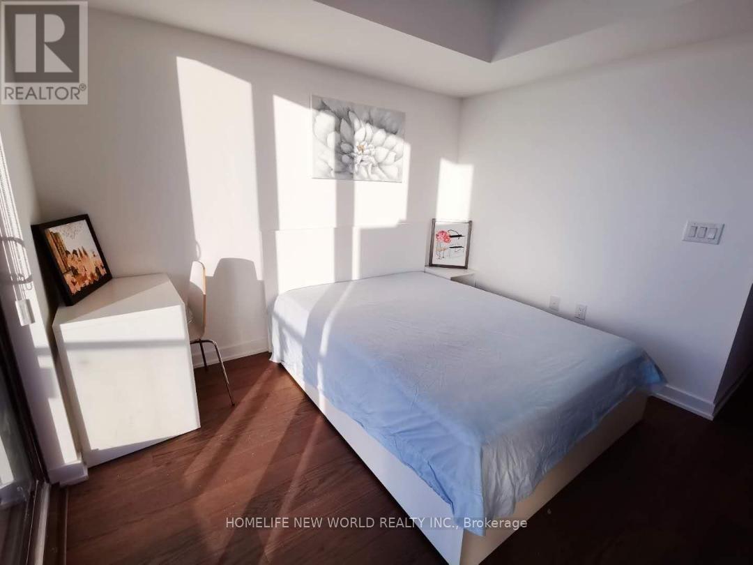5010 - 11 Wellesley Street W, Toronto, Ontario  M4Y 1E8 - Photo 8 - C13600770