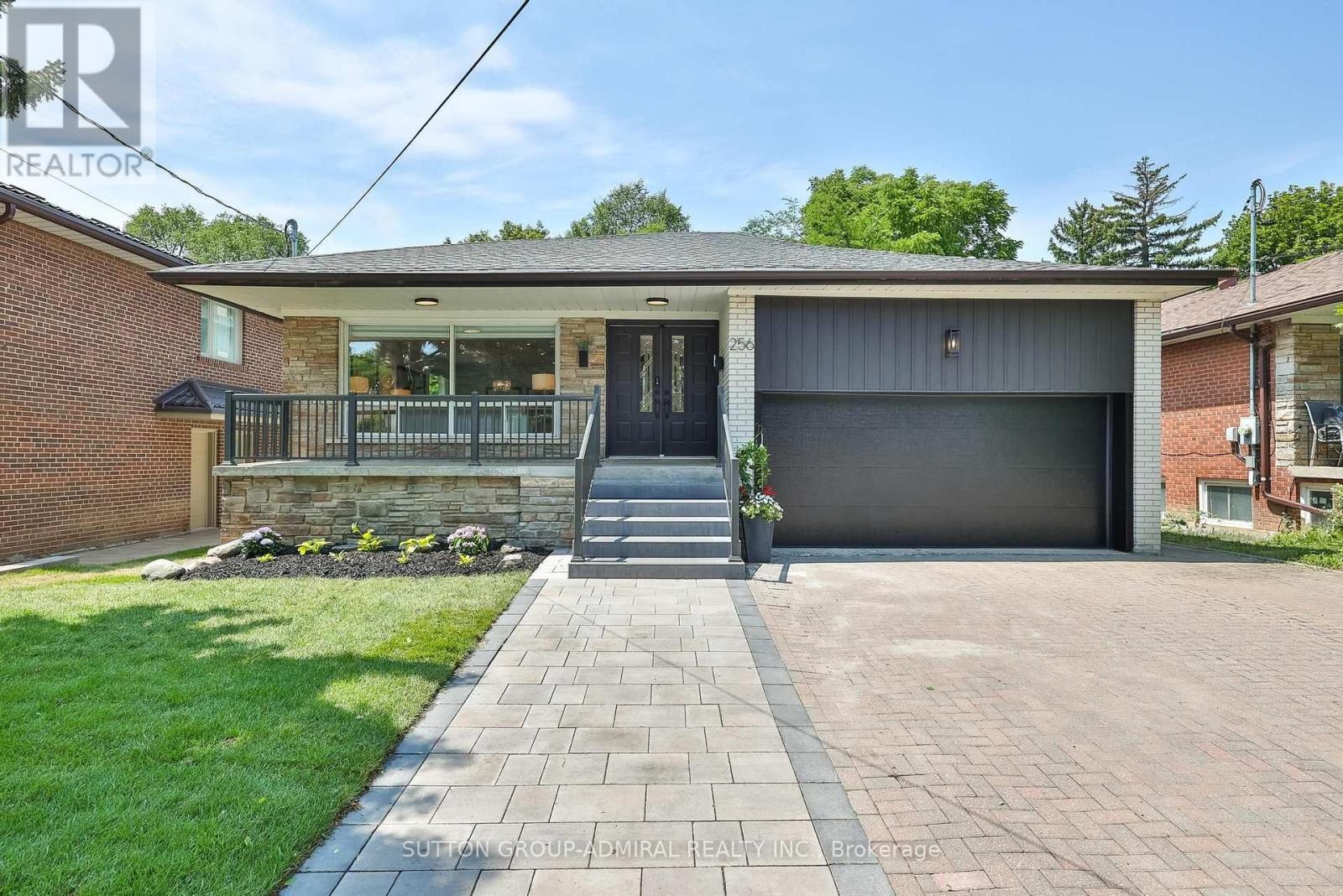 256 Torresdale Avenue, Toronto, Ontario  M2R 3E8 - Photo 3 - C13600778