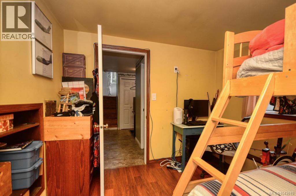 871 Fleming St, Esquimalt, British Columbia V9A 5V3 - Photo 18 - 1043919
