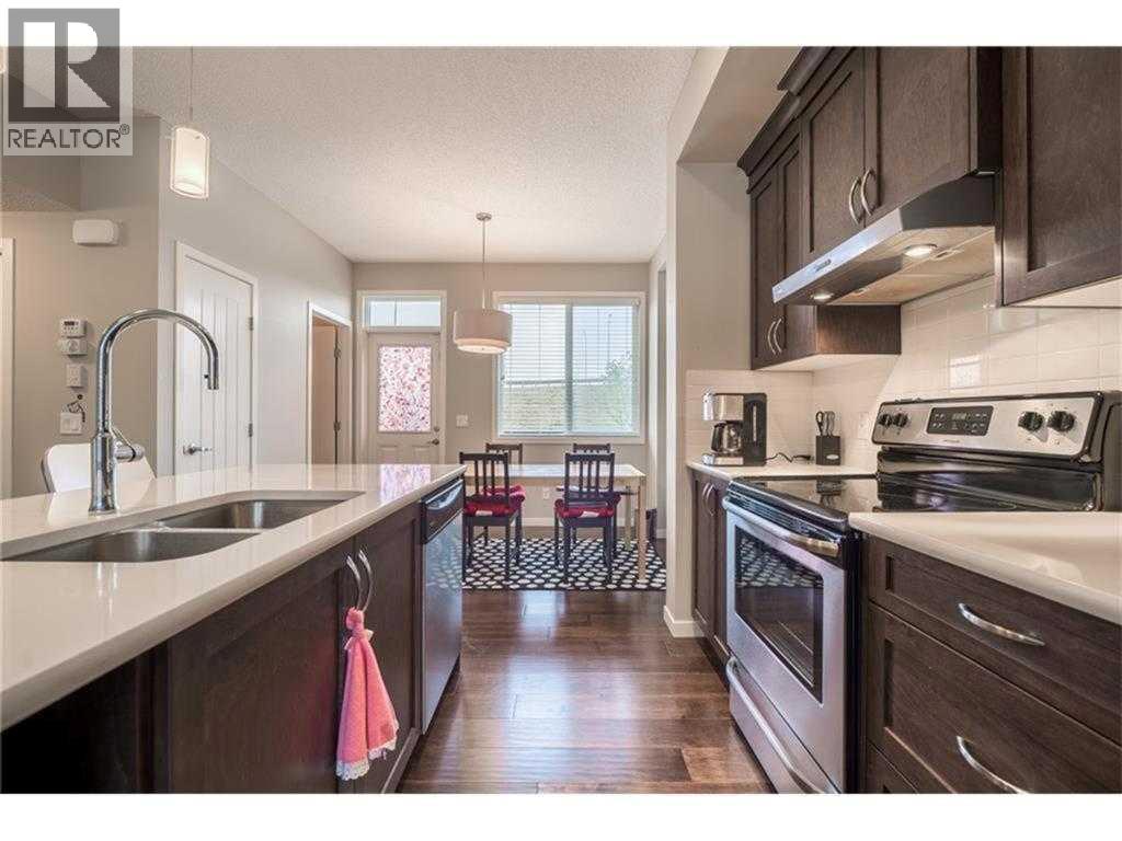 538 Panatella Walk NW, Calgary, Alberta  T3K 0Z4 - Photo 7 - A2299134