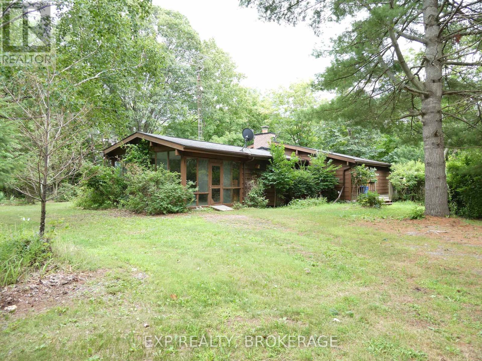 1026 Desert Creek Lane, Frontenac, Ontario  K0H 1W0 - Photo 1 - X13600912