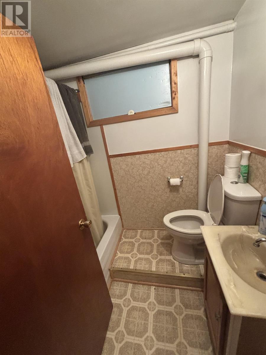 204 Mackenzie Ave. W., Atikokan, Ontario  P0T 1C0 - Photo 10 - TB2602022