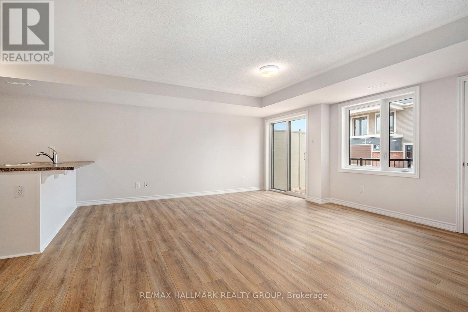 279 Zenith Private, Ottawa, Ontario  K2J 6N2 - Photo 2 - X13600868