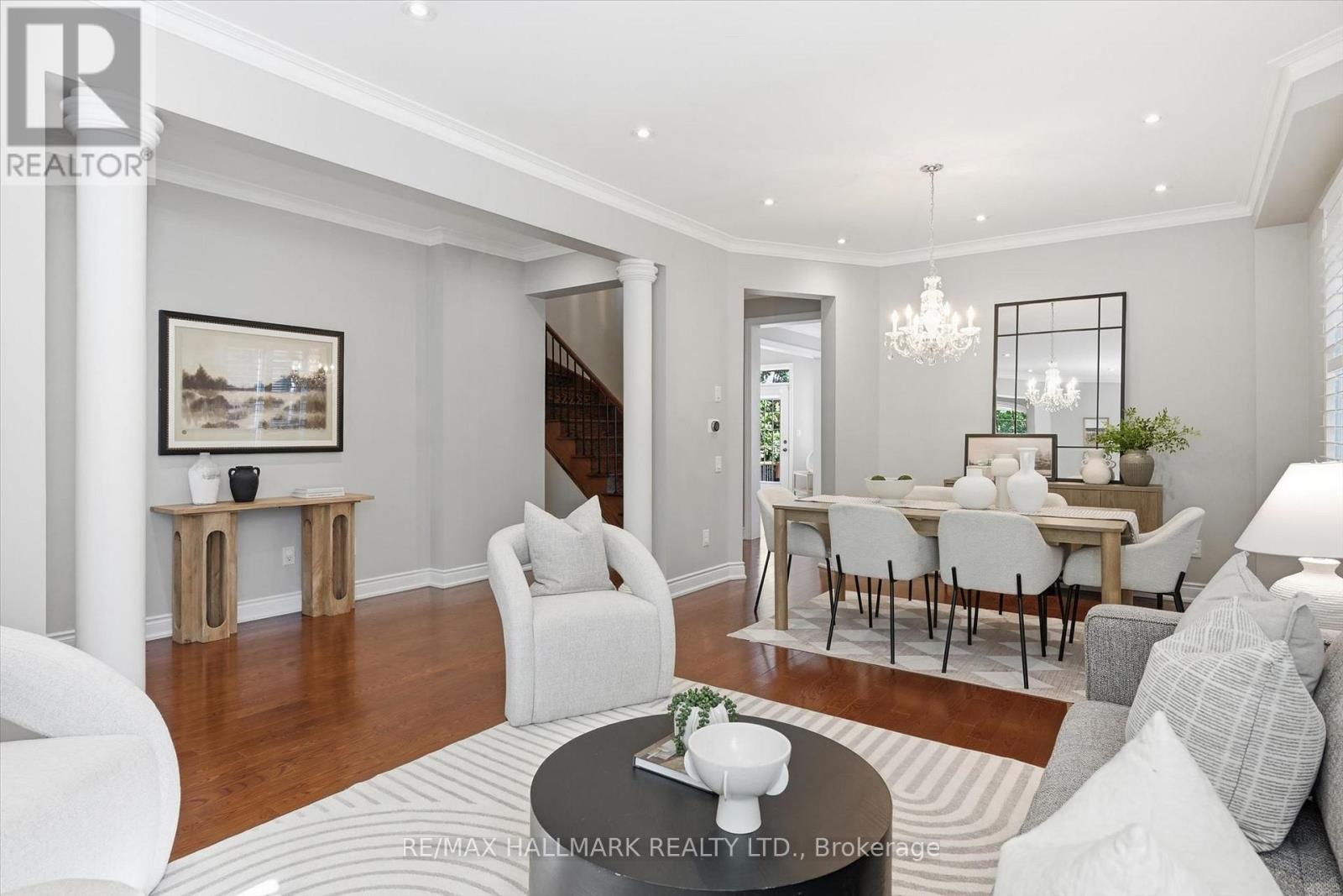 320 Turning Leaf Road, Oakville, Ontario  L6L 6W7 - Photo 5 - W13600928