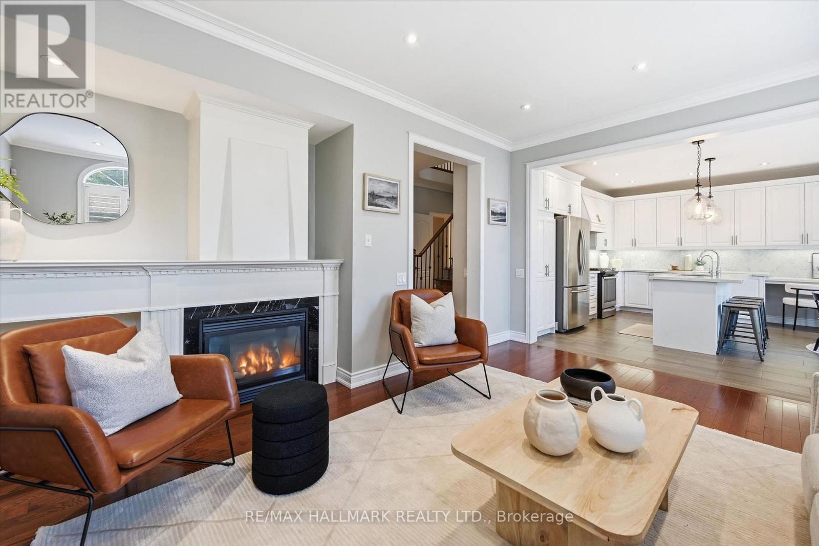 320 Turning Leaf Road, Oakville, Ontario  L6L 6W7 - Photo 8 - W13600928