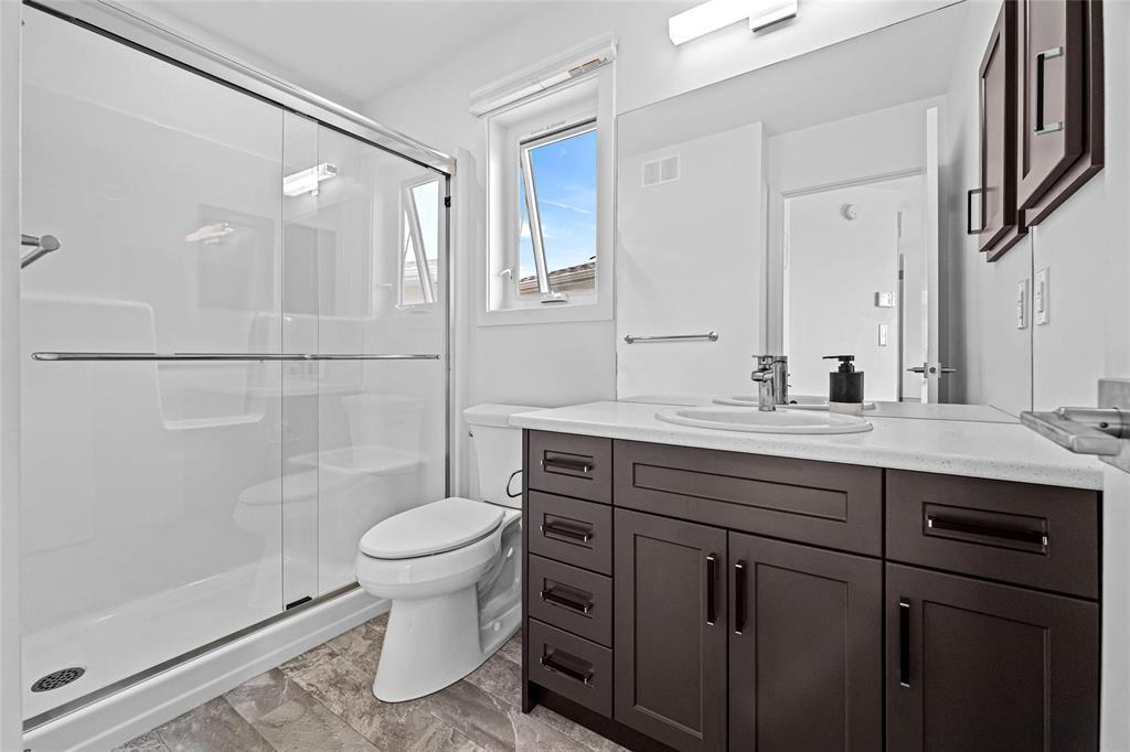 79 Bell Gardens Cove, Winnipeg, Manitoba  R3Y 2E9 - Photo 24 - 202618539