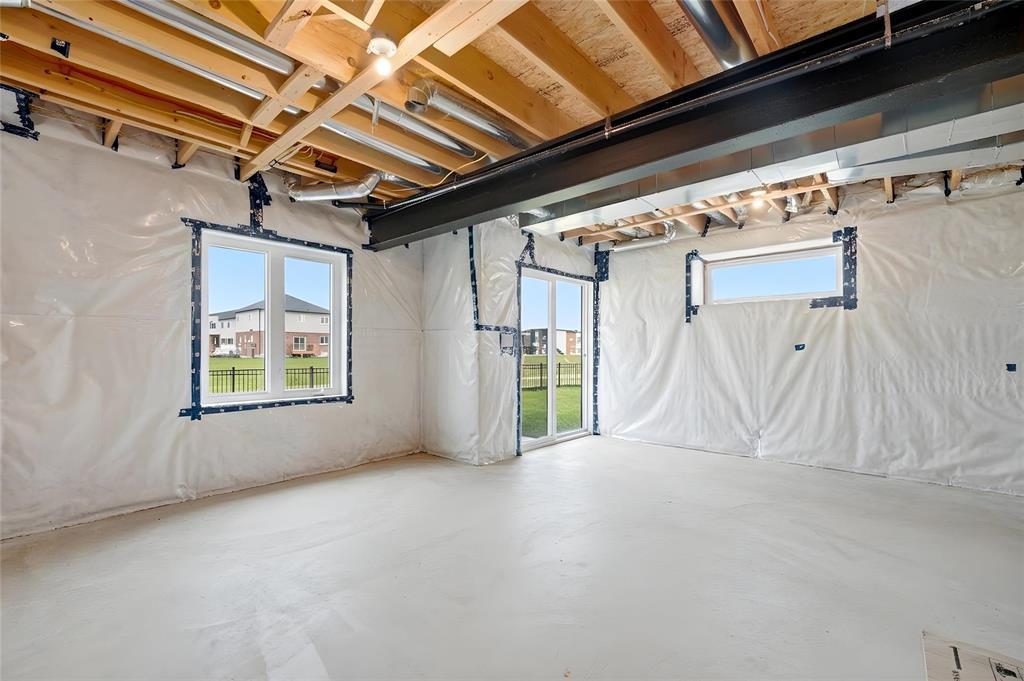 79 Bell Gardens Cove, Winnipeg, Manitoba  R3Y 2E9 - Photo 29 - 202618539