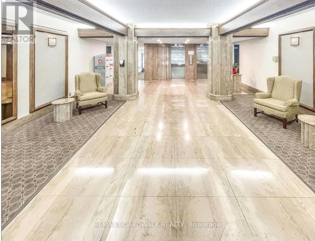 710 - 2019 Carling Avenue, Ottawa, Ontario  K2A 4A2 - Photo 3 - X13600972