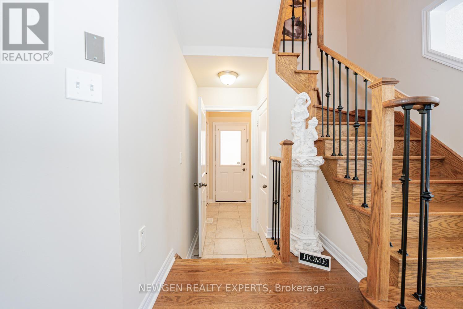 46 Monument Trail, Brampton, Ontario  L7A 4M9 - Photo 33 - W13601006