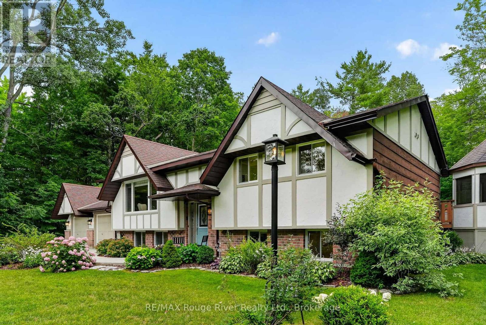 221 Colonial Drive, Quinte West, Ontario  K8V 5P4 - Photo 2 - X13601050