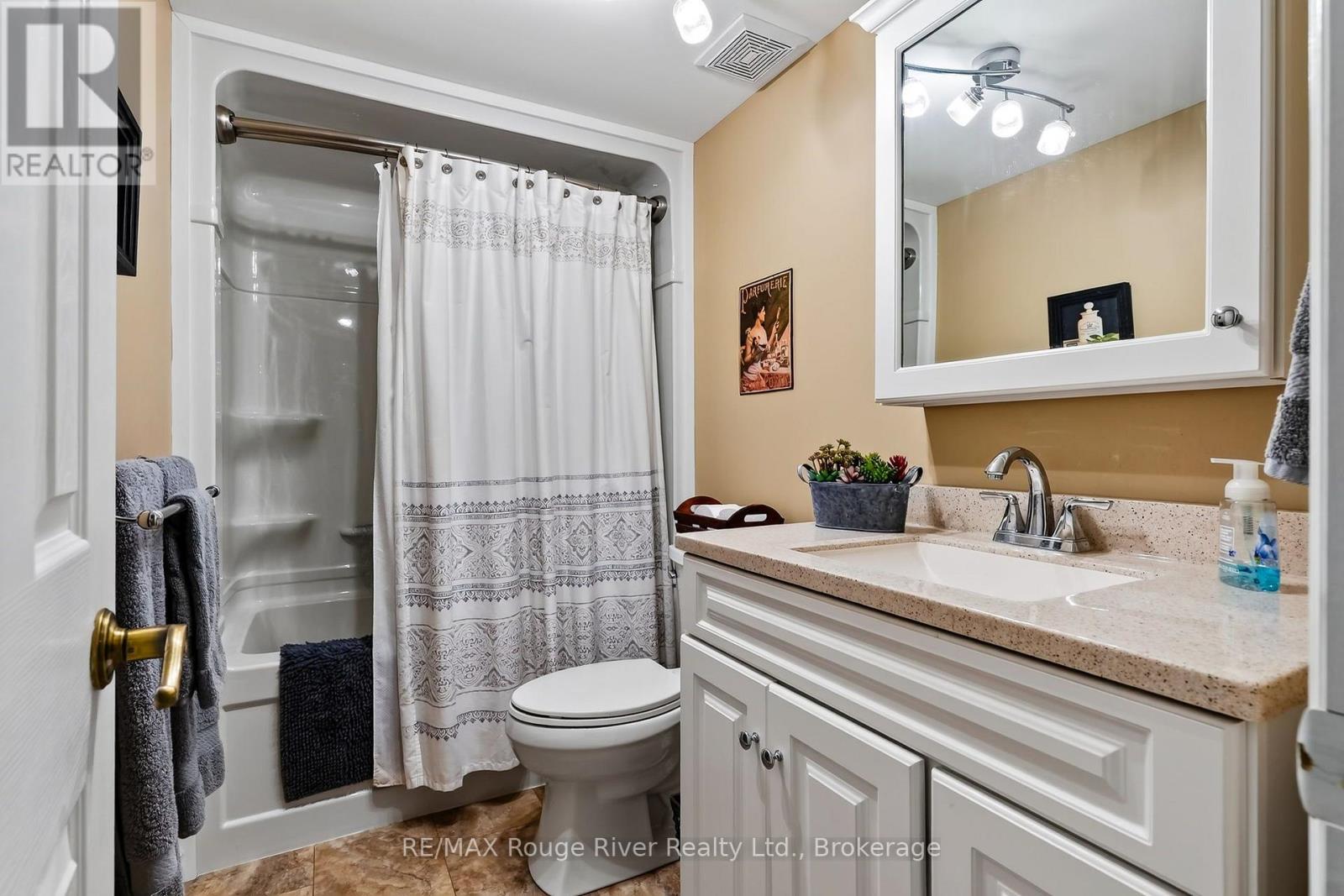 221 Colonial Drive, Quinte West, Ontario  K8V 5P4 - Photo 44 - X13601050