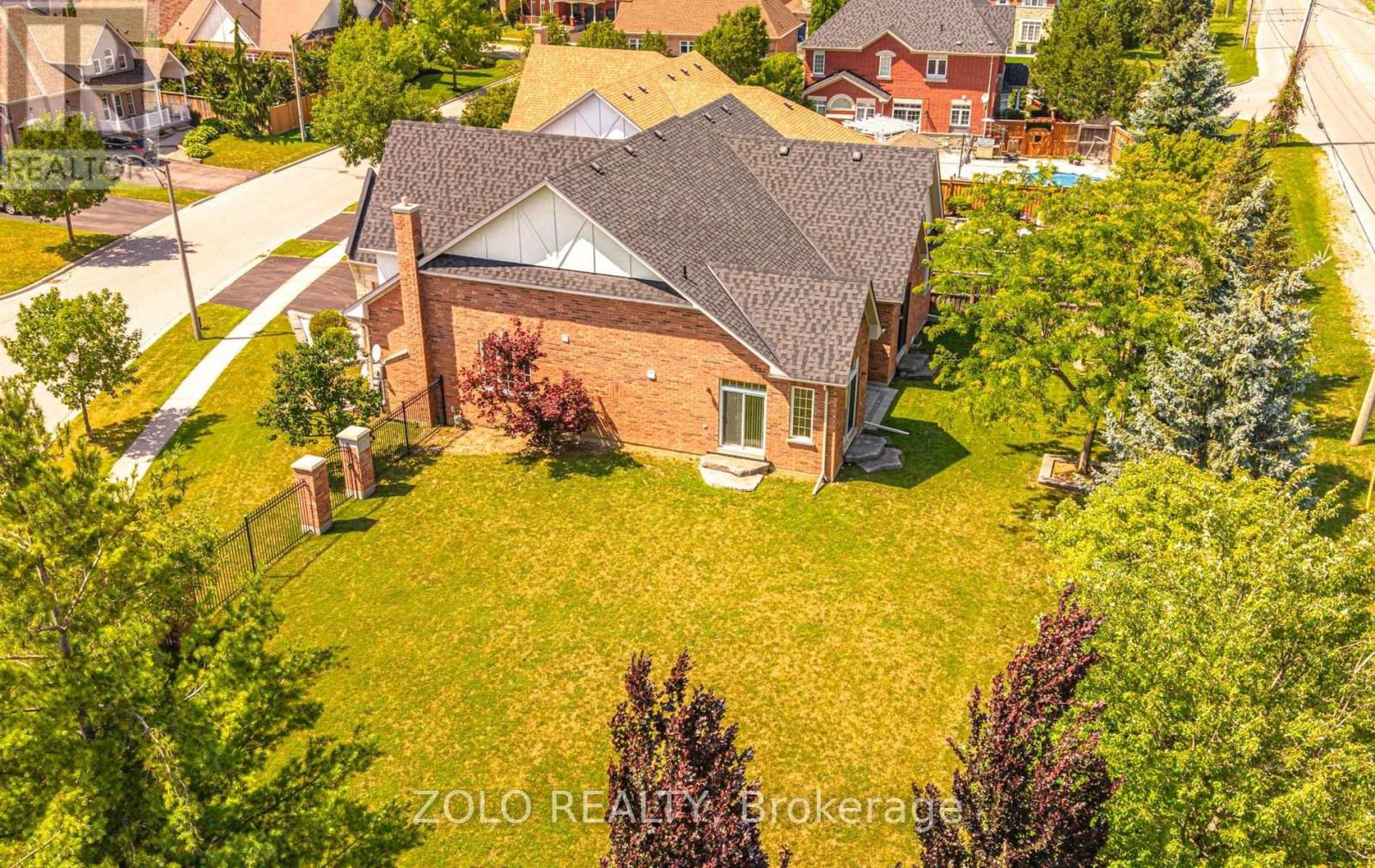 849 Hanmore Street, Oshawa, Ontario  L1K 0C5 - Photo 40 - E13601062