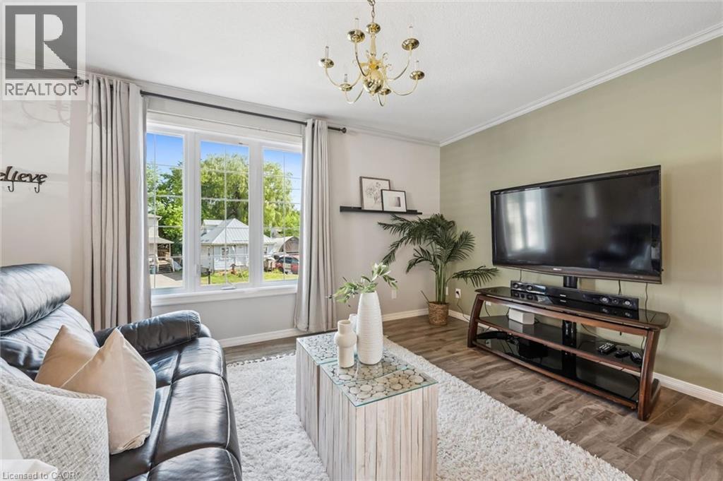 976 Guelph Street, Kitchener, Ontario  N2H 5Z6 - Photo 7 - 40850148