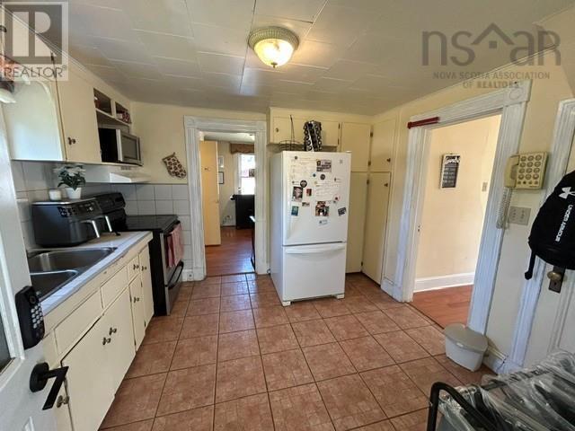 10 Nova Drive, Truro, Nova Scotia  B2N 3H4 - Photo 4 - 202618055