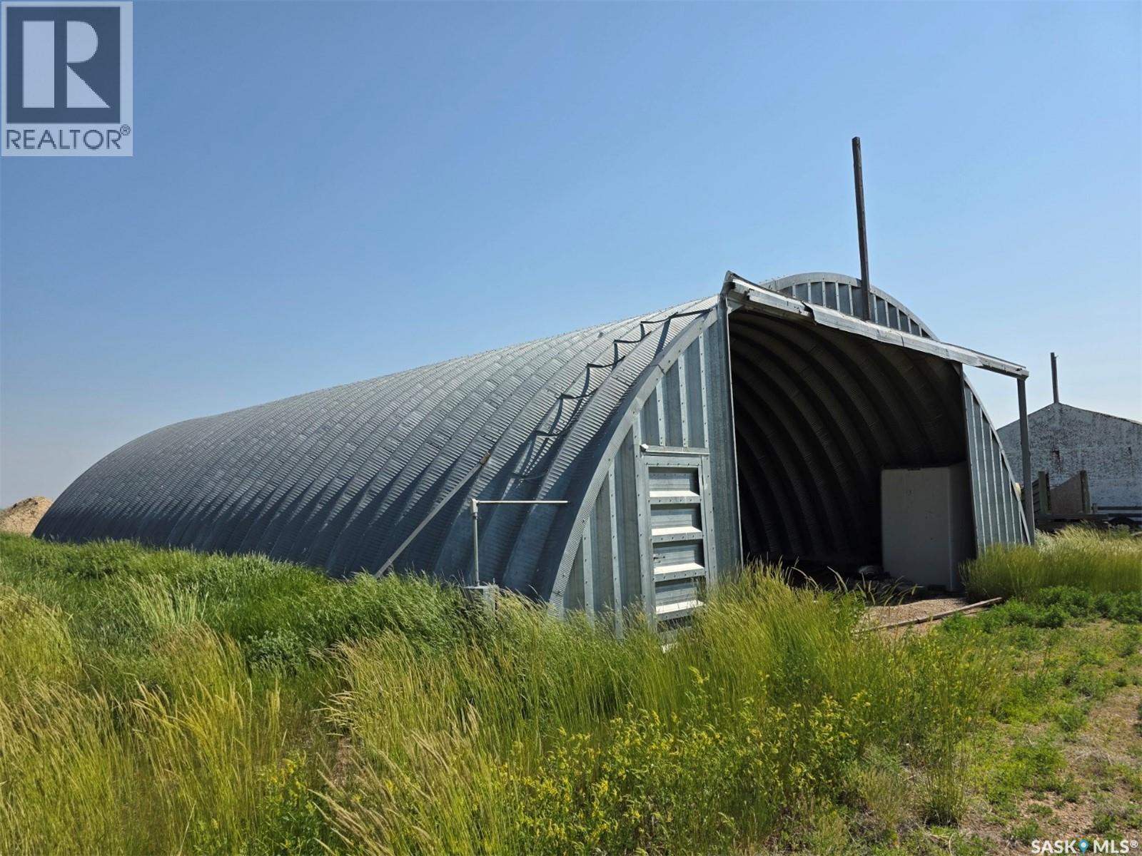 Little Six Acreage, Auvergne Rm No. 76, Saskatchewan  S0N 1Z0 - Photo 3 - SK043196