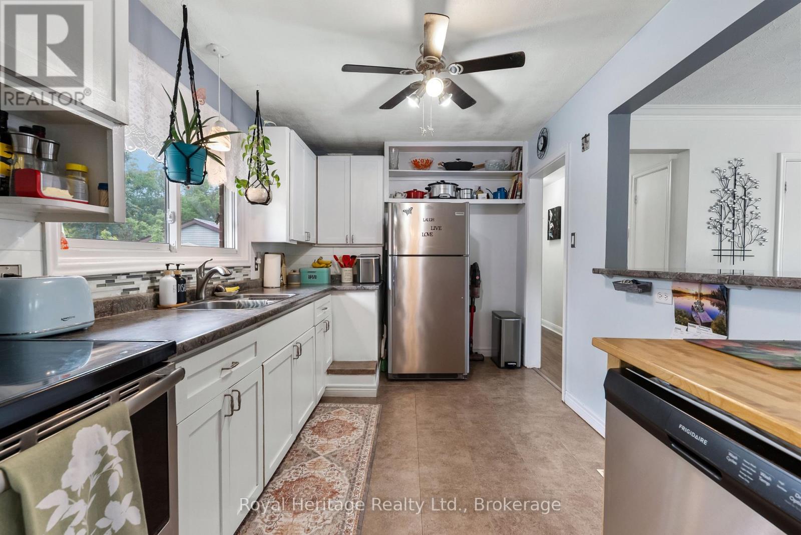 87 Colborne Street W, Kawartha Lakes, Ontario  K9V 3T4 - Photo 14 - X13601250