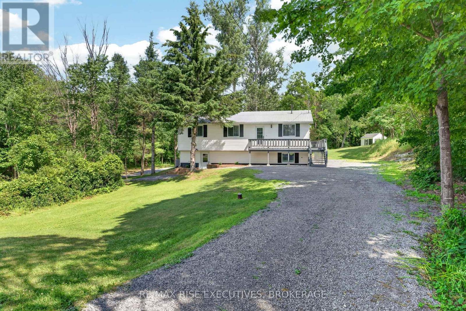 1022 BAUDER ROAD, Frontenac, Ontario