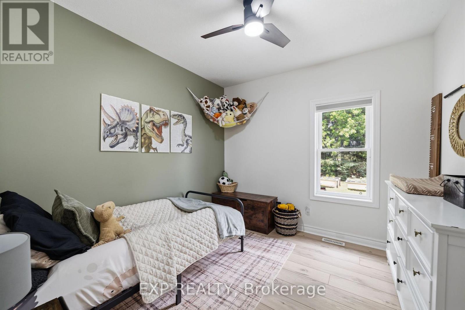 21243 Taits Road, Southwest Middlesex, Ontario  N0L 1M0 - Photo 17 - X13601254