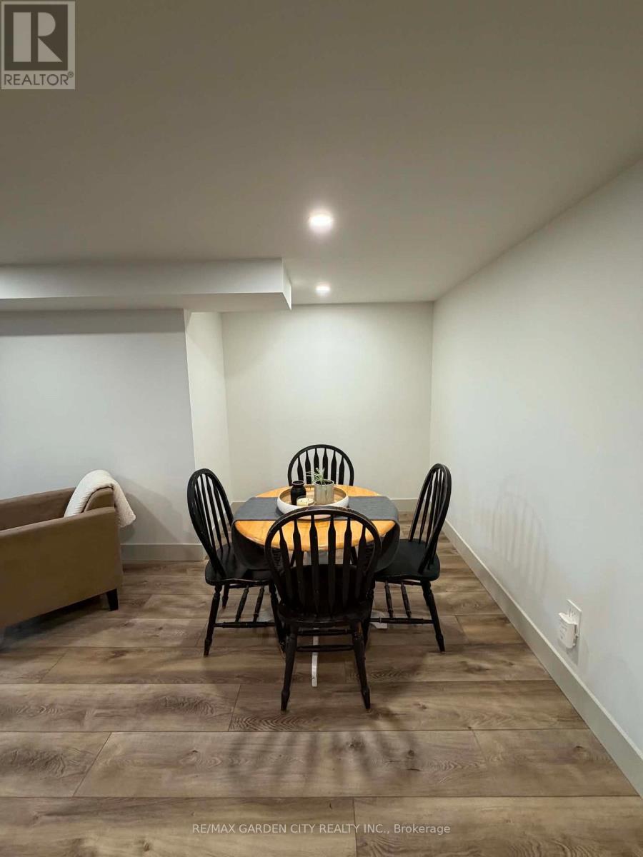 24 Lora Street, St. Catharines, Ontario  L2N 3S5 - Photo 6 - X13601152