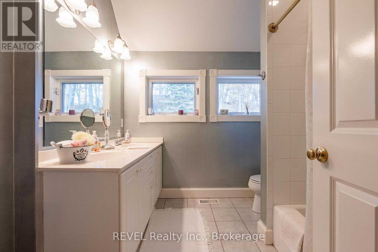 4912 Brown Road, Fort Erie, Ontario  L0S 1N0 - Photo 27 - X13601194