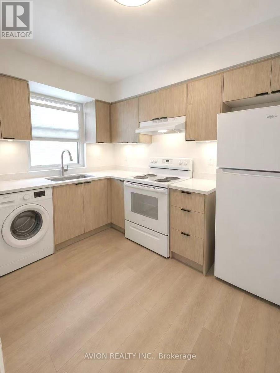 UNIT 1 - 882 BROADVIEW AVENUE, Toronto, Ontario