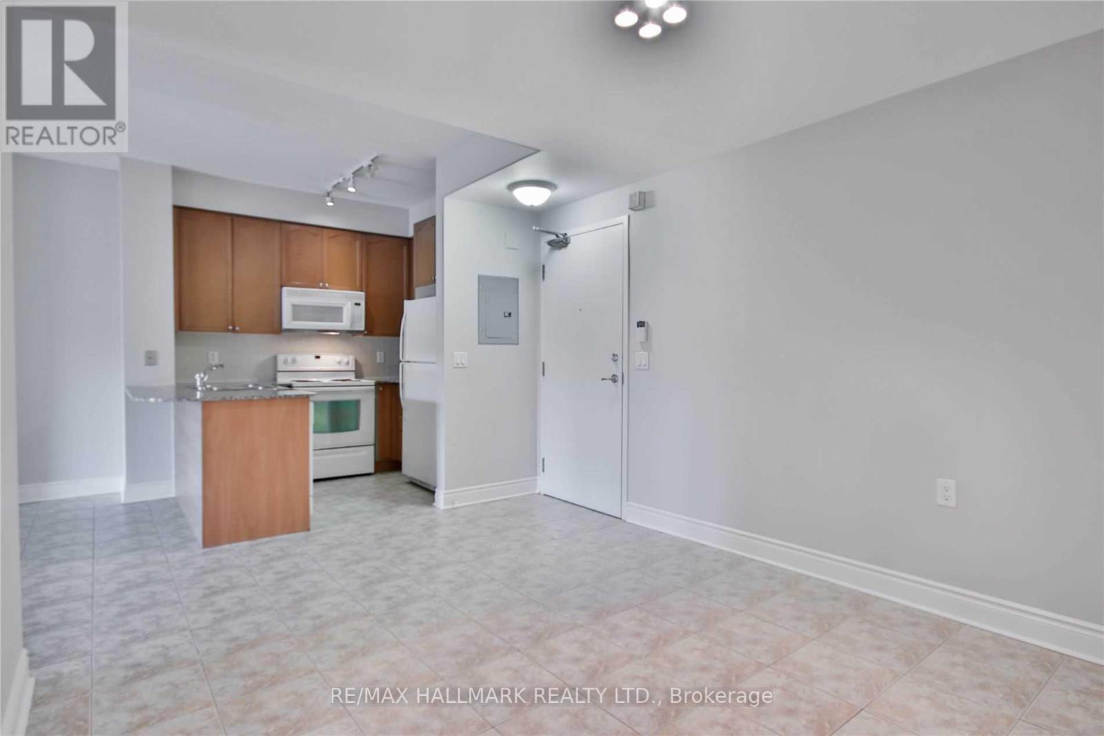 411 - 8201 Islington Avenue, Vaughan, Ontario  L4L 9S6 - Photo 14 - N13601088
