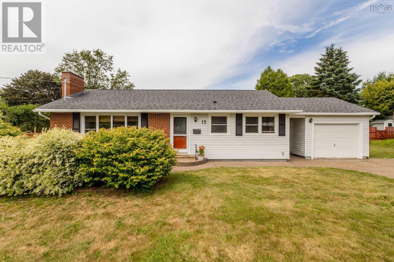 15 James Street, Kentville, Nova Scotia  B4N 2A1 - Photo 2 - 202618540
