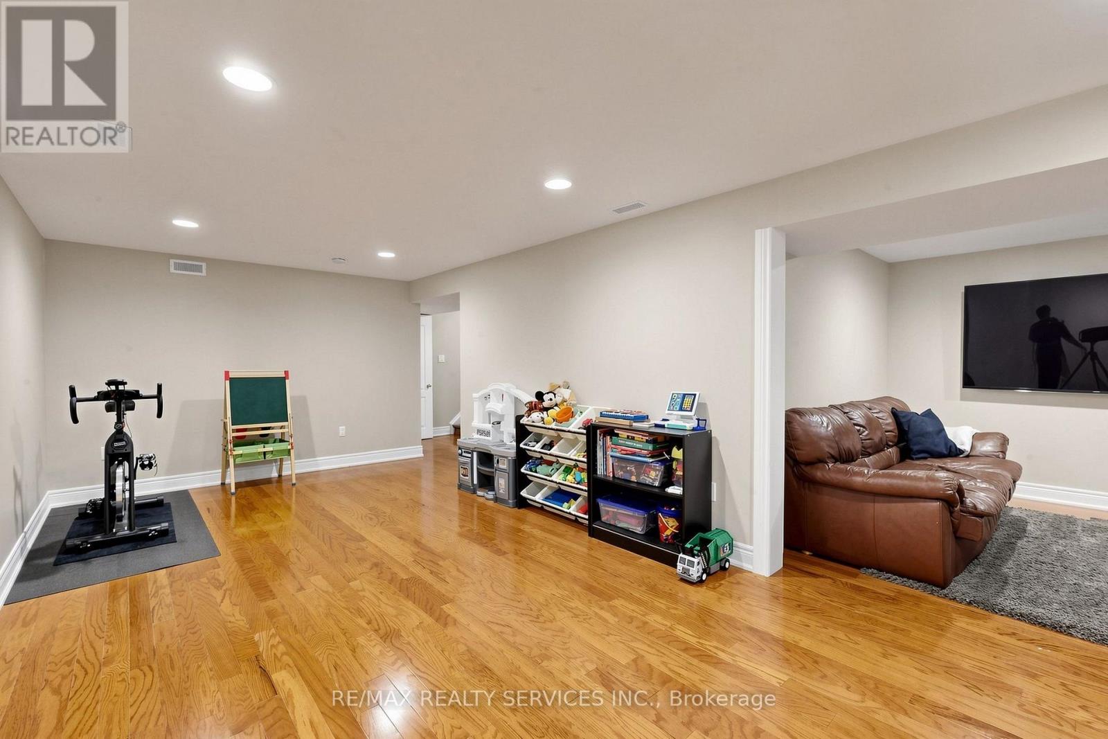 32 Hillpath Crescent, Brampton, Ontario  L6Z 4T9 - Photo 38 - W13601182