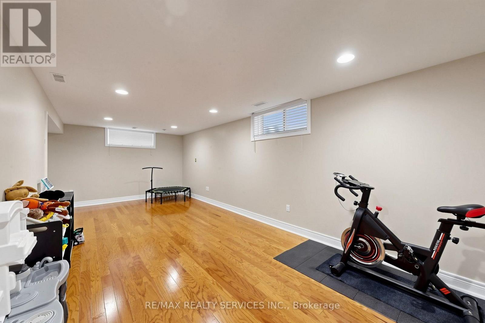 32 Hillpath Crescent, Brampton, Ontario  L6Z 4T9 - Photo 39 - W13601182