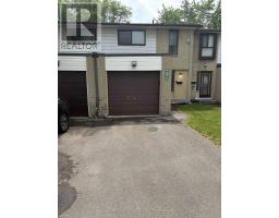 42 FLEETWOOD CRESCENT, Brampton, Ontario