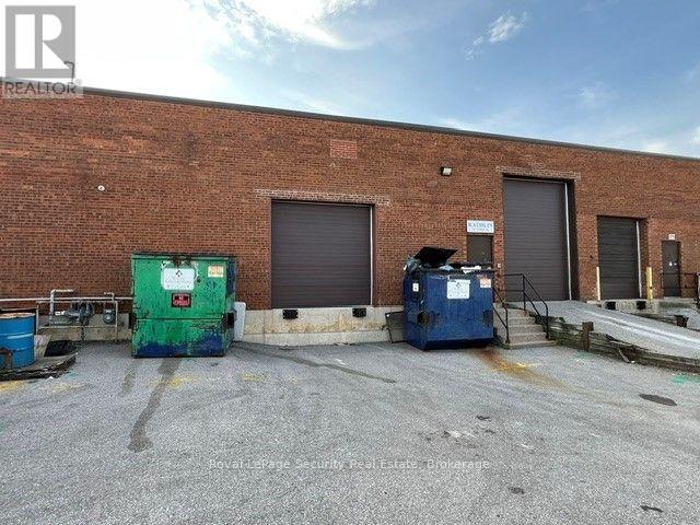 571 Fenmar Drive, Toronto, Ontario  M9L 2R6 - Photo 2 - W13601246