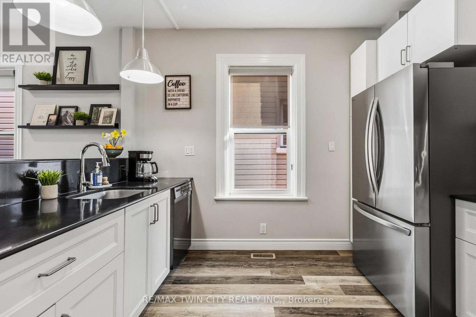 69 St Paul Avenue, Brantford, Ontario  N3T 4E7 - Photo 18 - X13601192